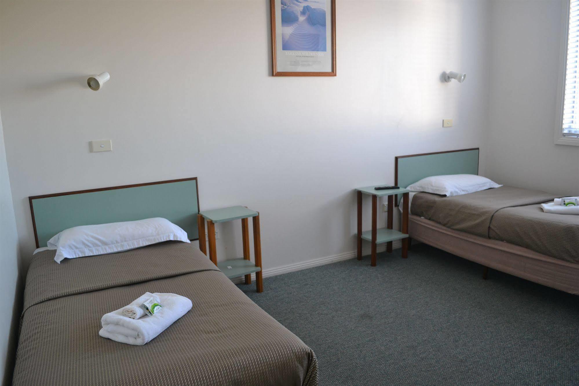 Hobart Tower Motel Buitenkant foto